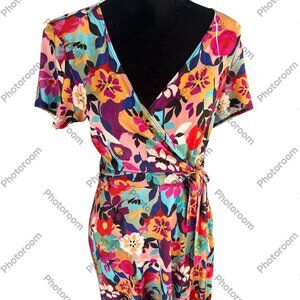 Salaam Medium Multicolor Floral Faux Wrap Side Tie Short Sleeve Dress